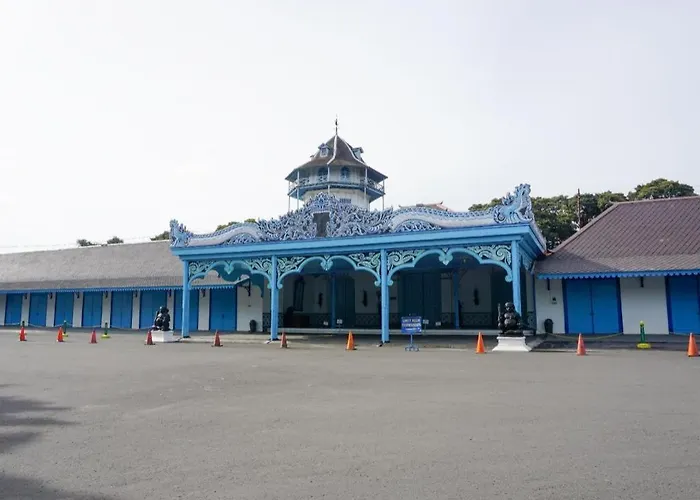 Griya Surya Hotel Surakarta 